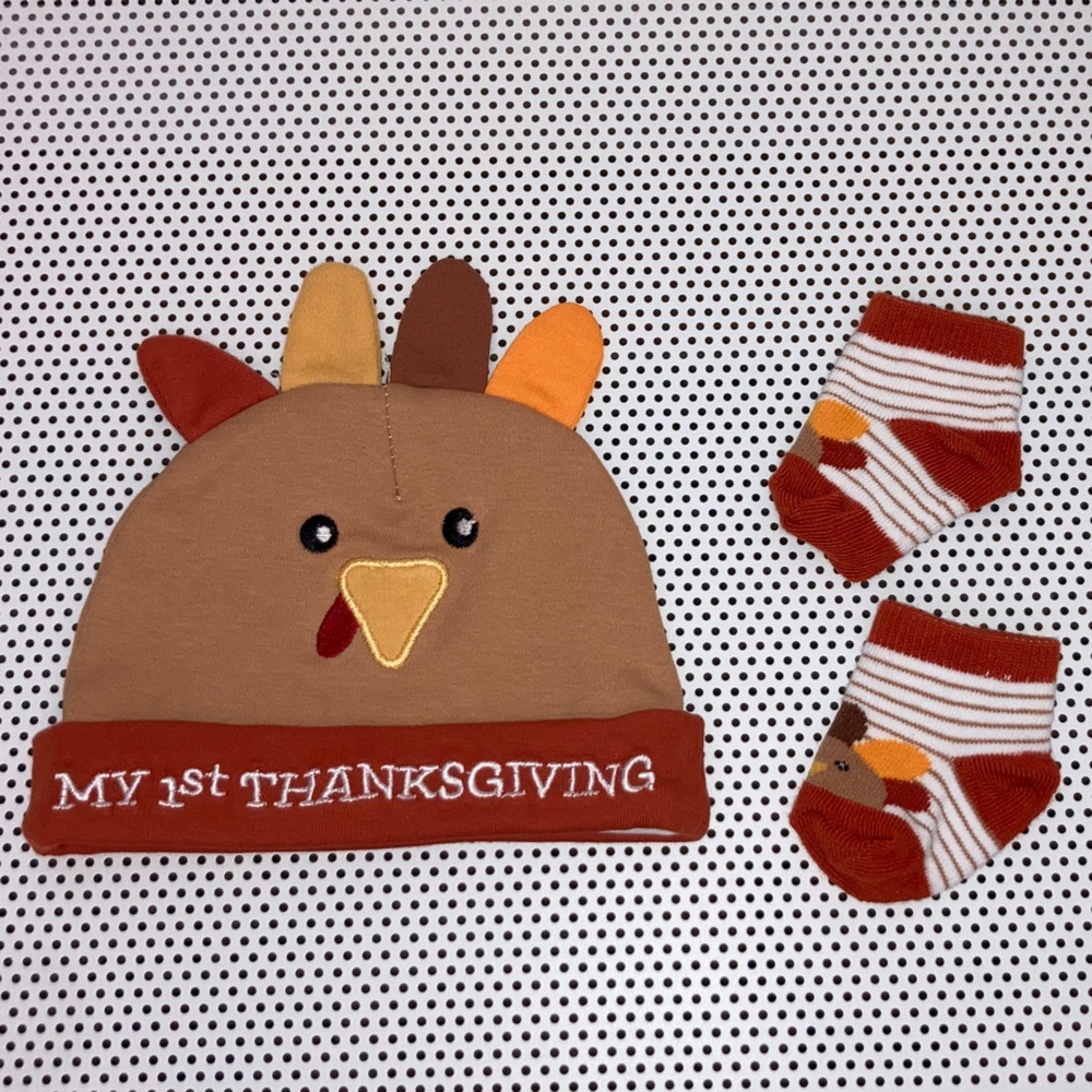 #59. 🆕 NWOT - Little Me - Brown Turkey Hat and Socks Set